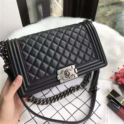 chanel boy bag china